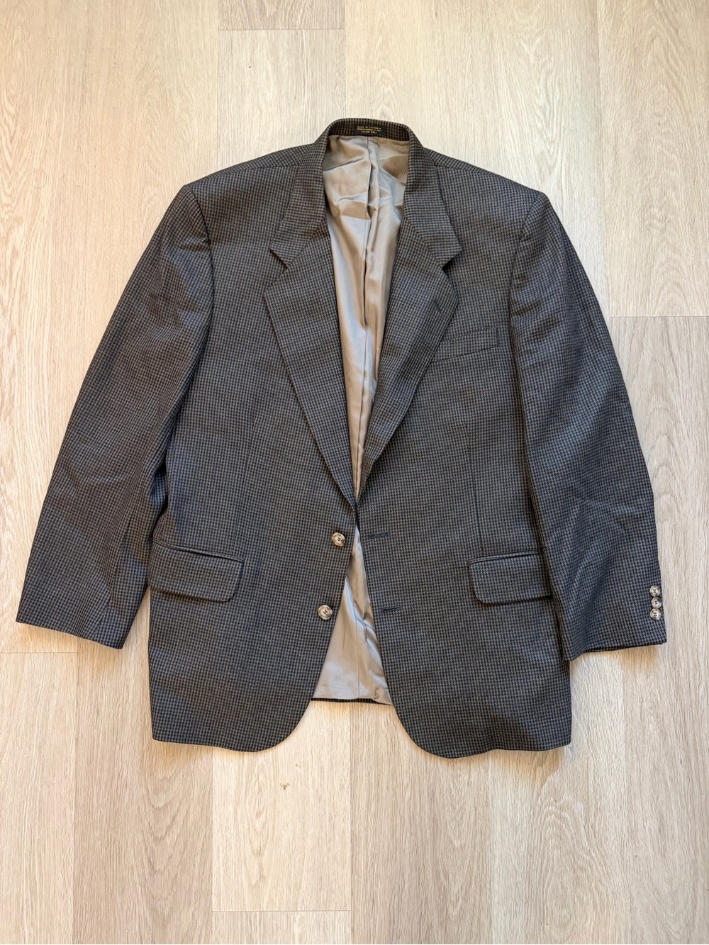 Oscar de La Renta Men's Grey Check Blazer - Classic Two-Button Sport Coat